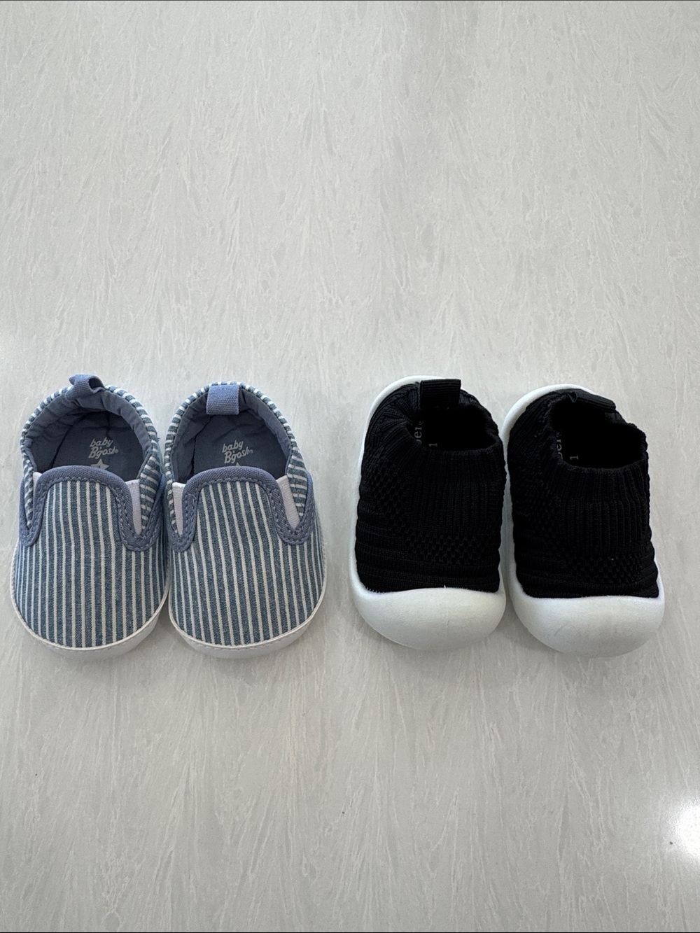 Baby BGosh & Gerber size 1 lot of 2 Slip-On Shoes for Babies Never Worn